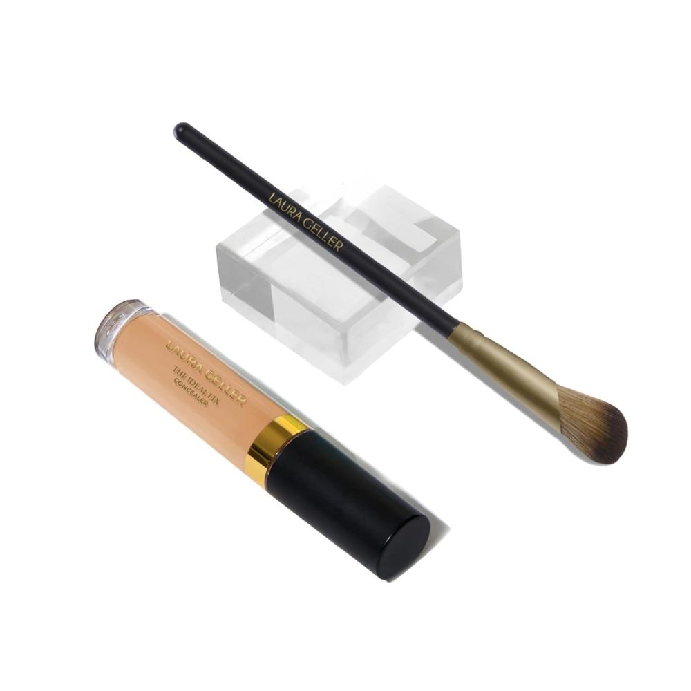 imageLAURA GELLER NEW YORK The Under Cover Kit Ideal Fix Concealer  Precision Angled Concealer Brush 03 Light04 Medium
